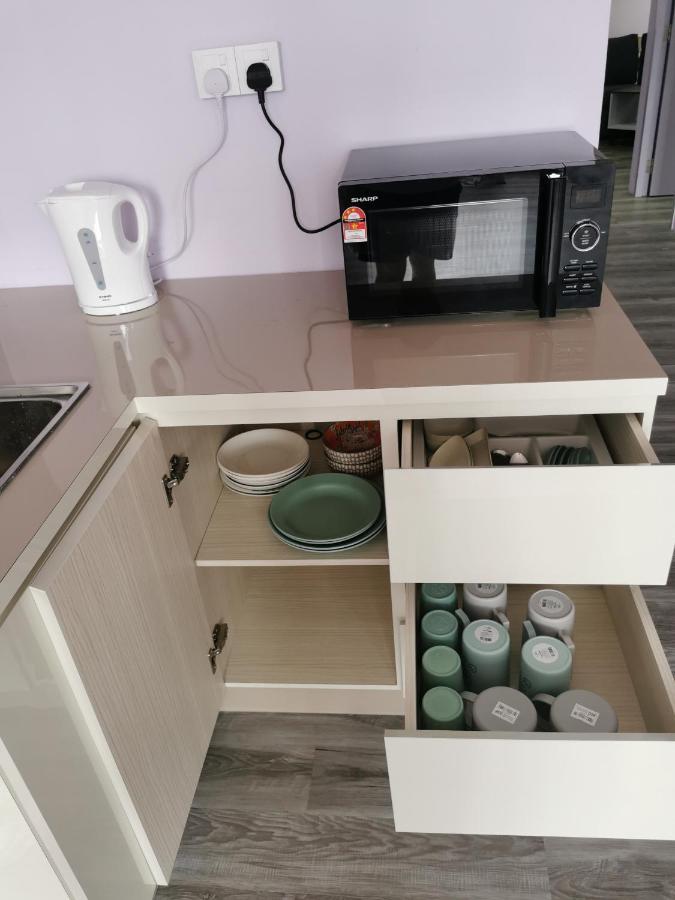 Mersingfirstfloor丰盛港二楼民宿 ภายนอก รูปภาพ
